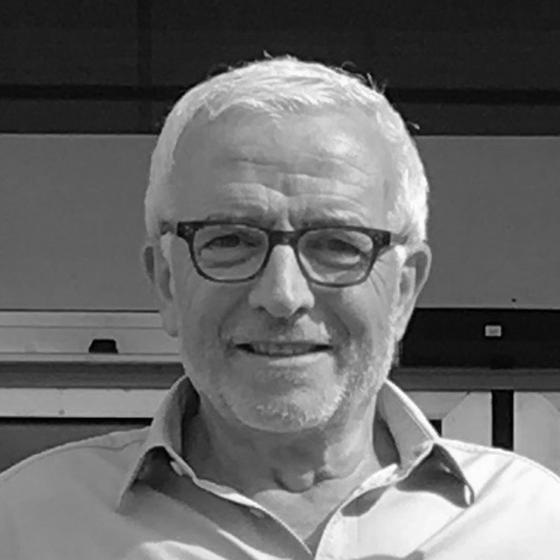 Domenico Casciello, 4 générations d'antiquaires