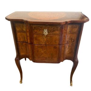 Commode style transition en marqueterie - Galerie La Tour Camoufle