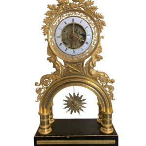 Pendule Squelette Aux Tourtereaux En Bronze Doré Epoque Directoire
