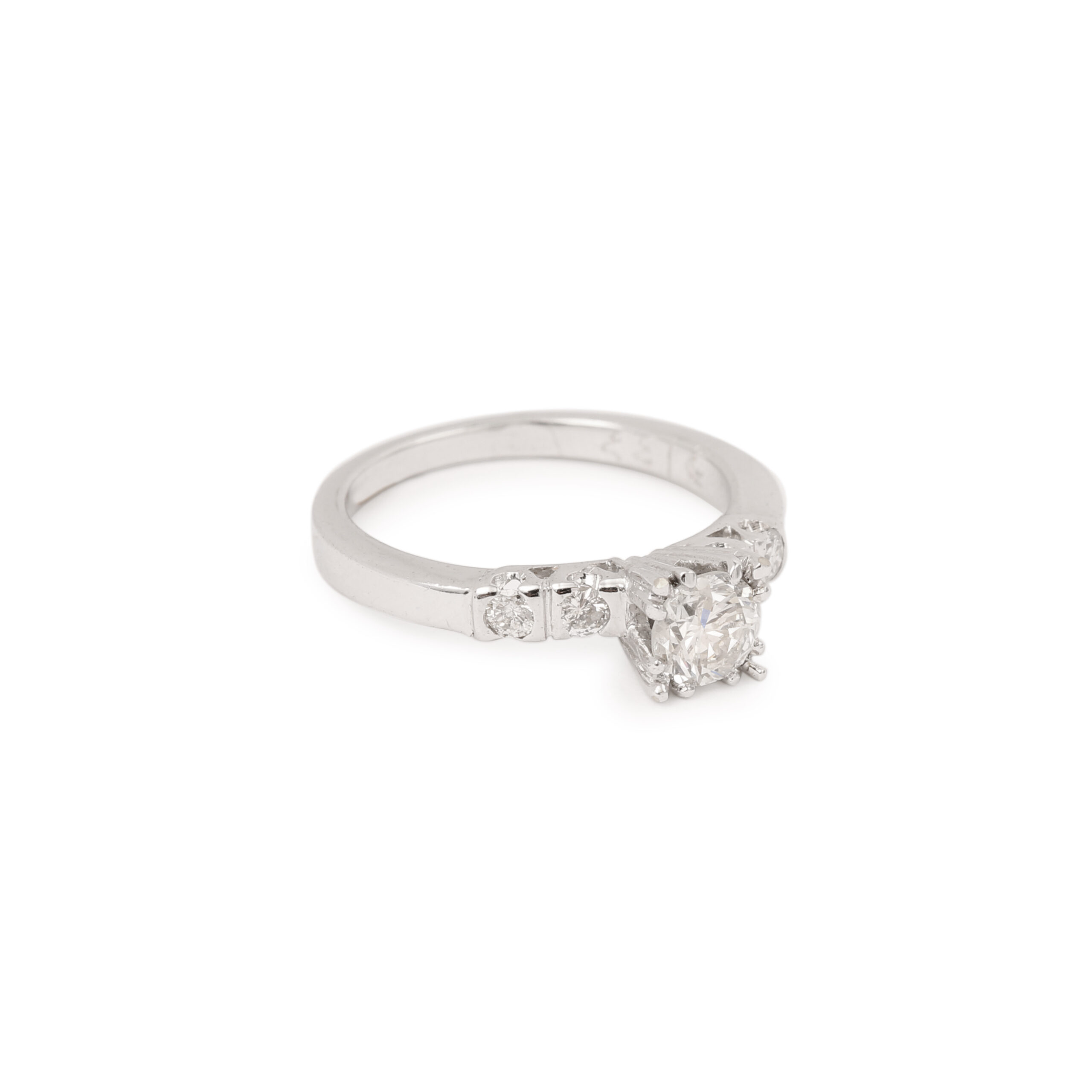 Bague Solitaire Diamants 0.50 Carats Or Gris 14 Carats – Image 2